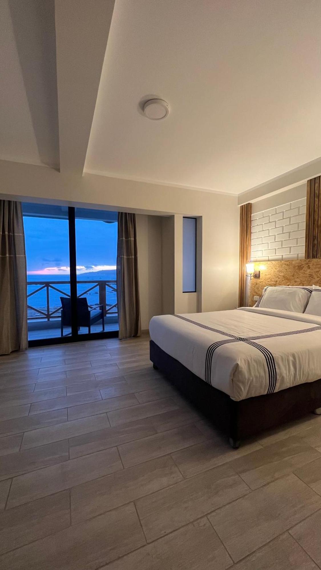 Hotel Aloha Chala 외부 사진